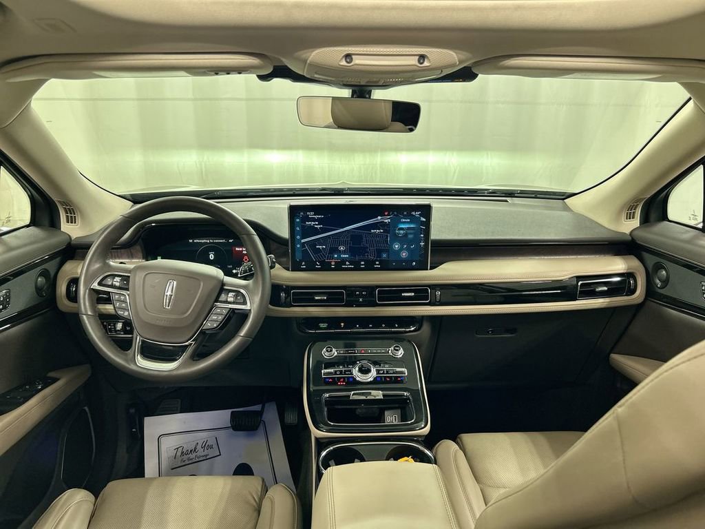 Used 2023 Lincoln Nautilus Reserve w/ Equipment Group 201A image 19