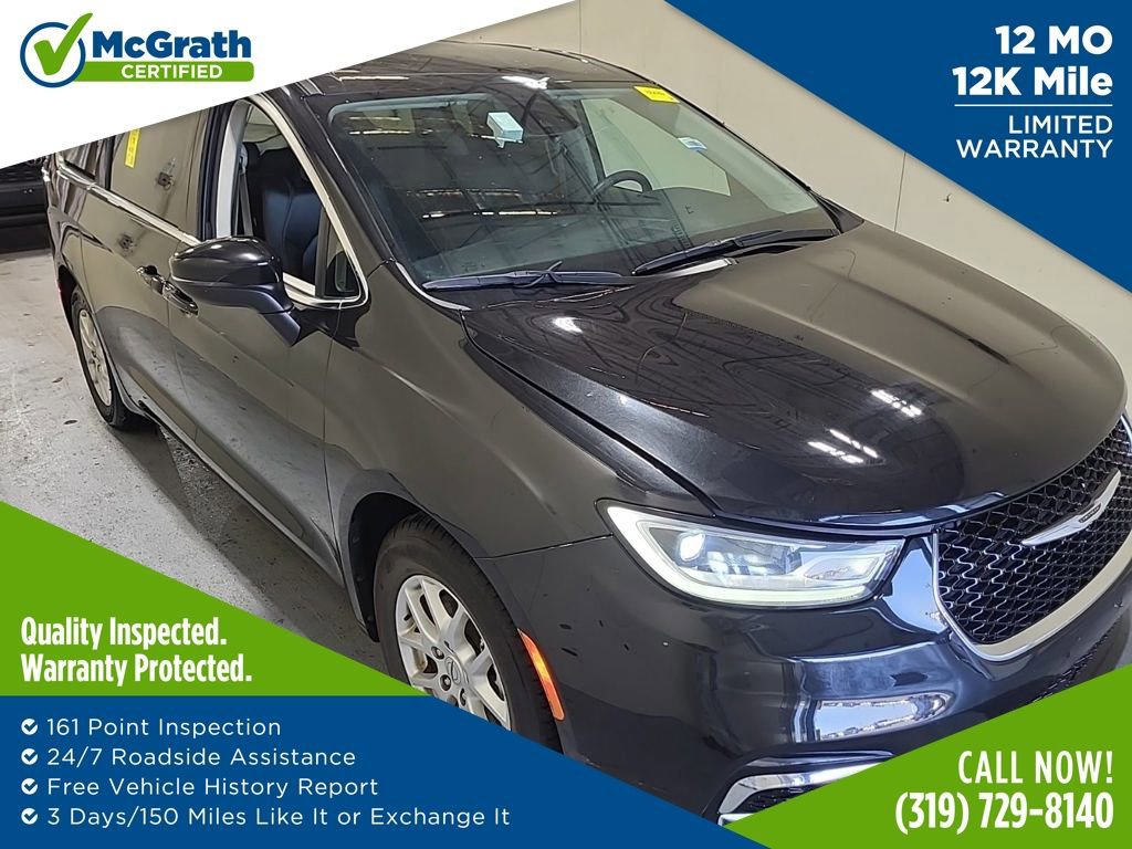 Used 2023 Chrysler Pacifica Touring-L FWD image 1