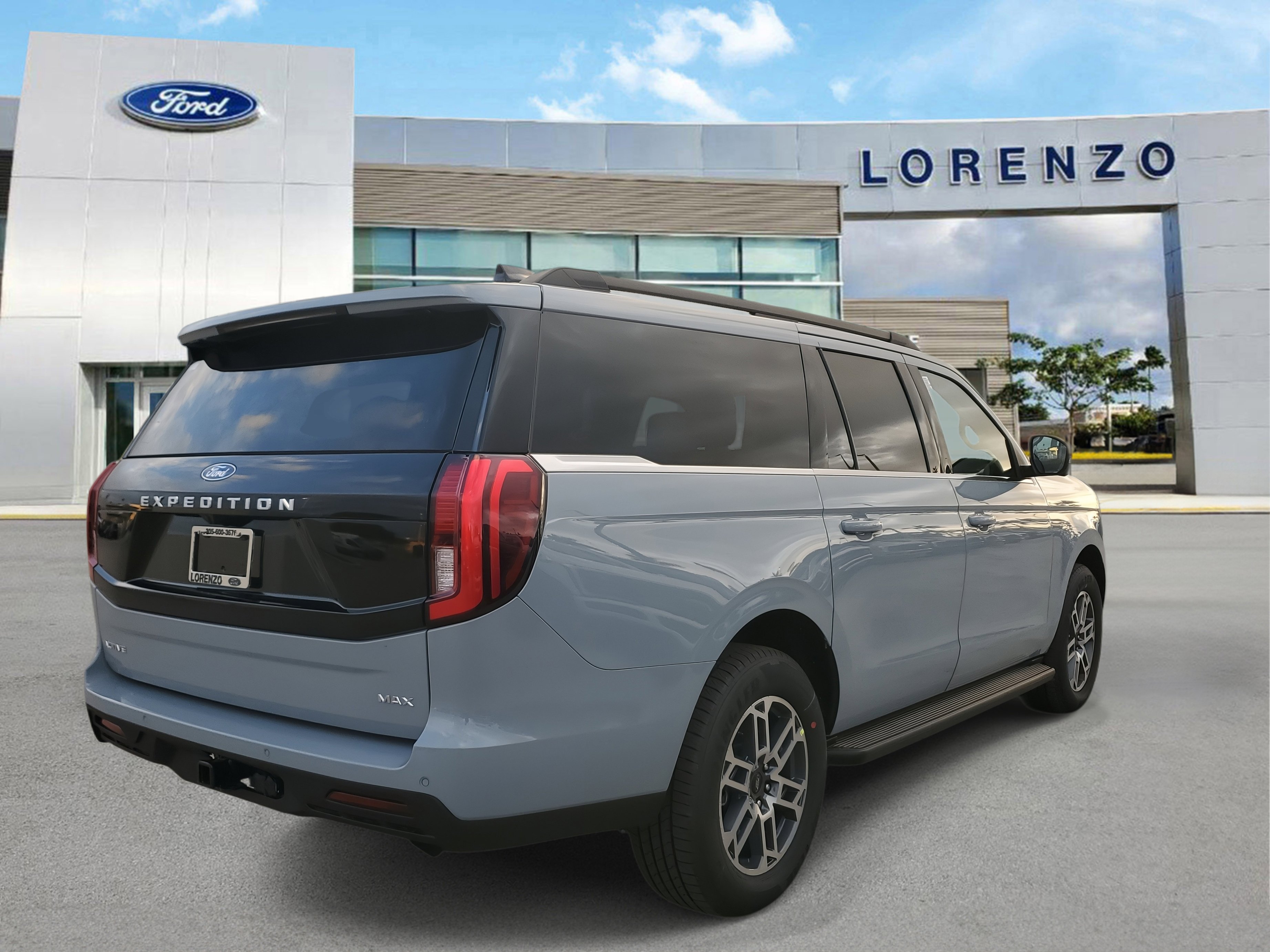 New 2025 Ford Expedition Max Active image 4