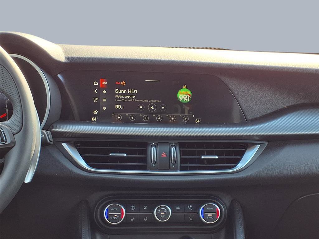 New 2025 Alfa Romeo Stelvio Sprint w/ Convenience Package image 11