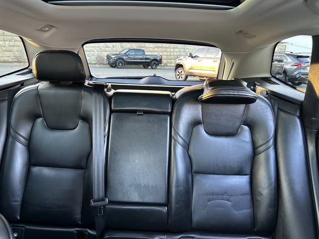 Used 2024 Volvo XC60 B5 Core AWD/4WD image 36