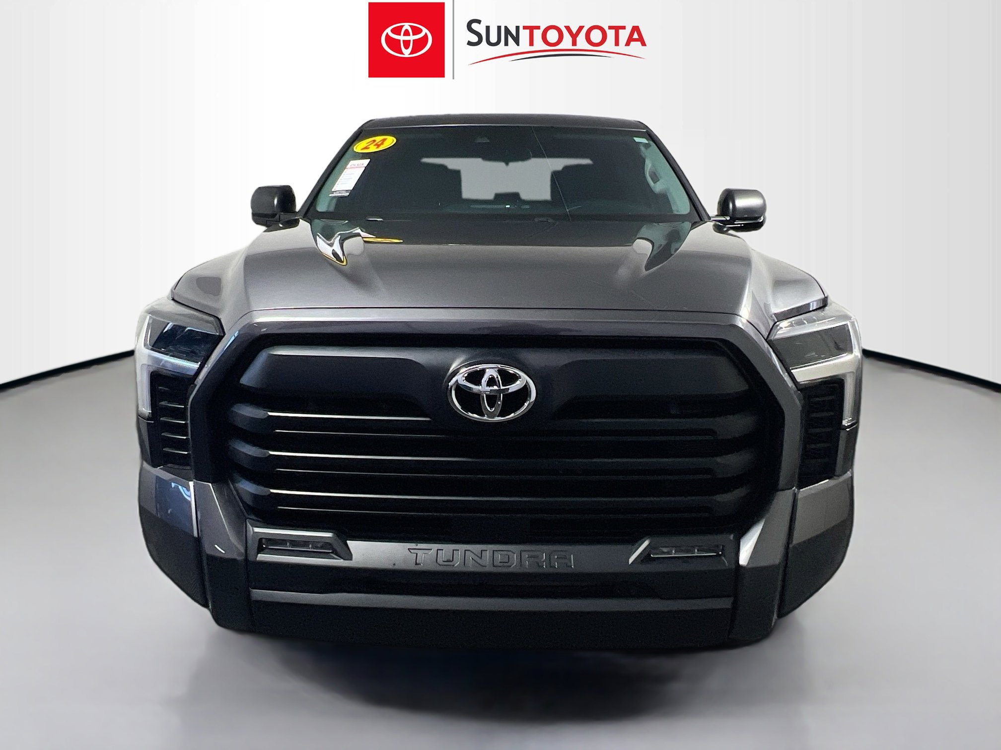 Used 2024 Toyota Tundra SR5 w/ SR5 Convenience Package AWD/4WD image 10