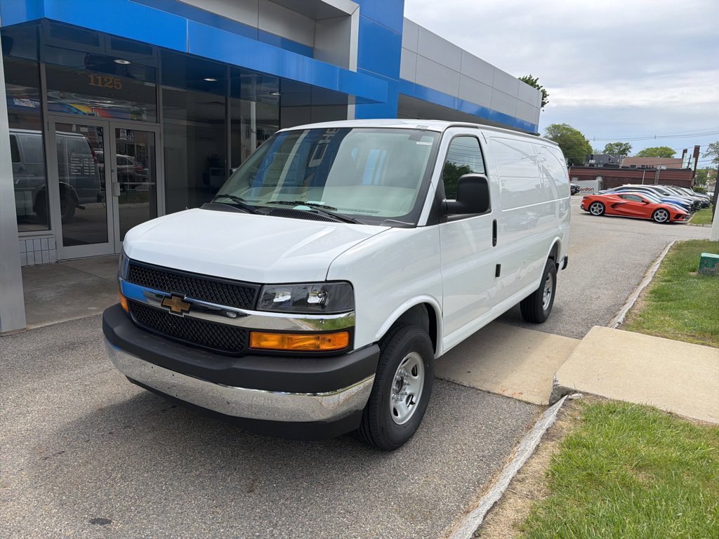 New 2026 Chevrolet Express 2500 w/ Driver Convenience Package