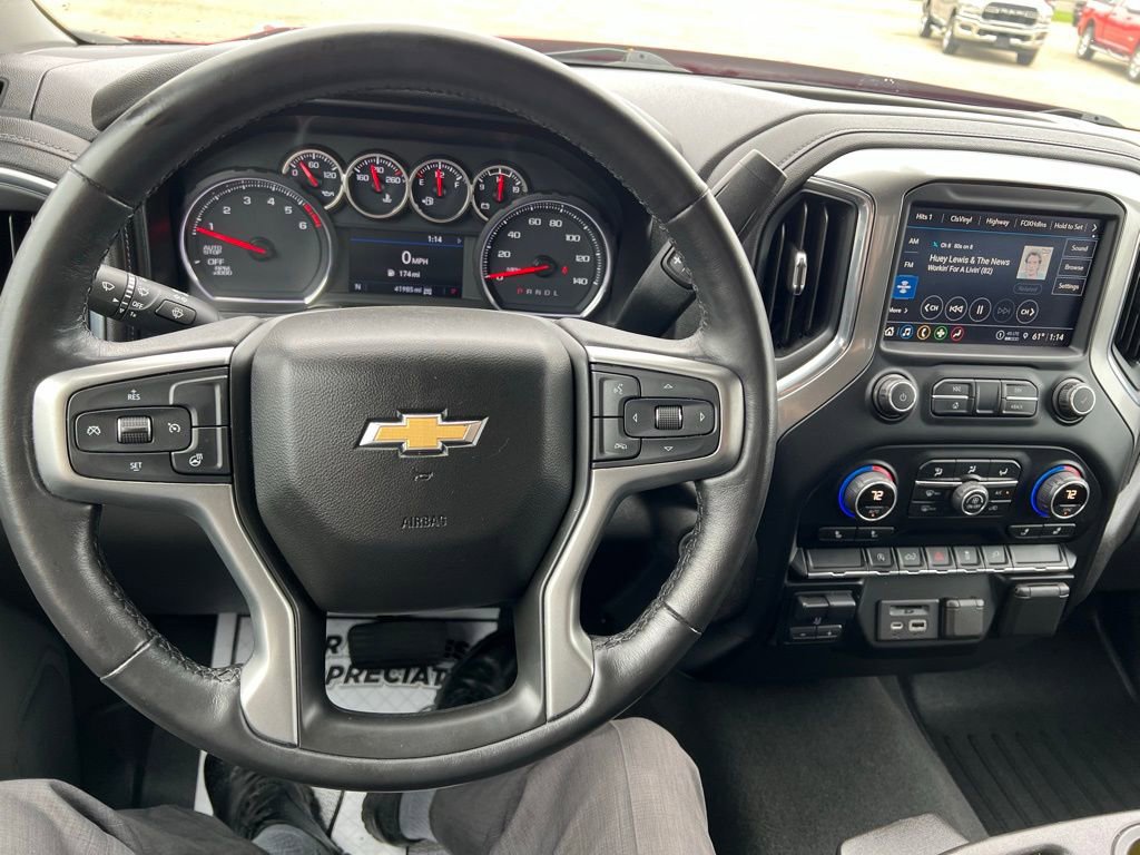 Used 2021 Chevrolet Silverado 1500 LT w/ Convenience Package II image 33