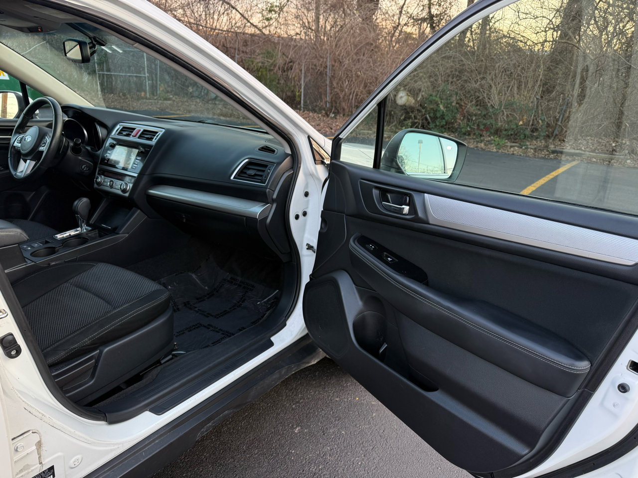 Used 2015 Subaru Outback 2.5i Premium w/ Popular Package #3 image 16