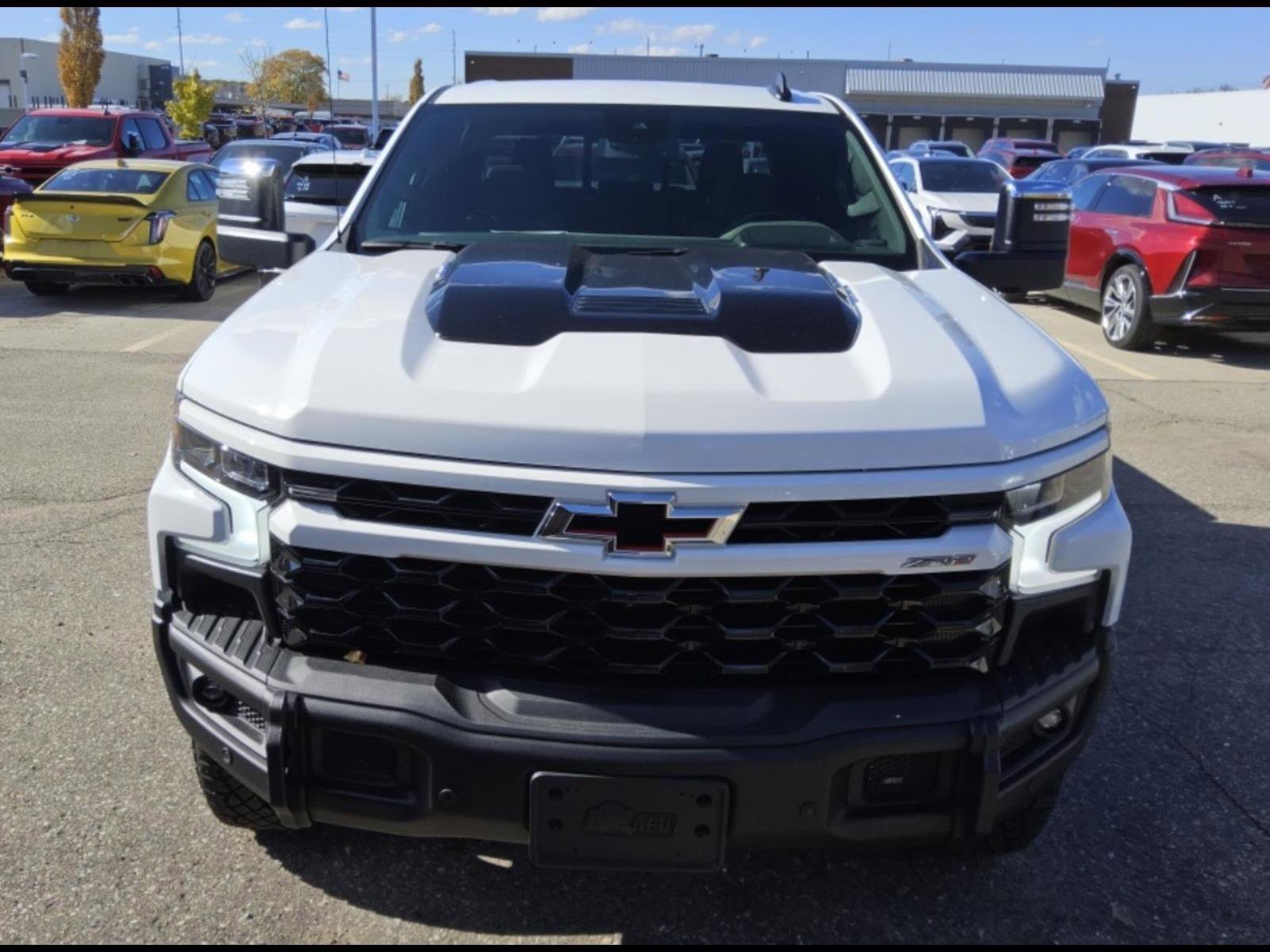 Used 2024 Chevrolet Silverado 1500 ZR2 w/ ZR2 Bison Edition image 2