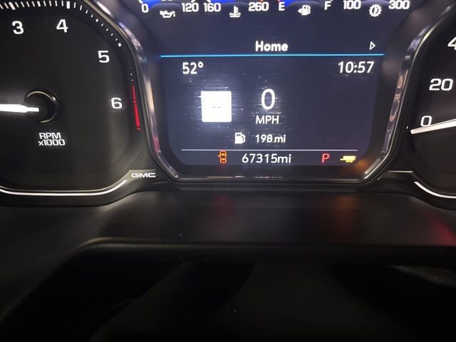 Used 2021 GMC Yukon SLT w/ SLT Premium Package image 19