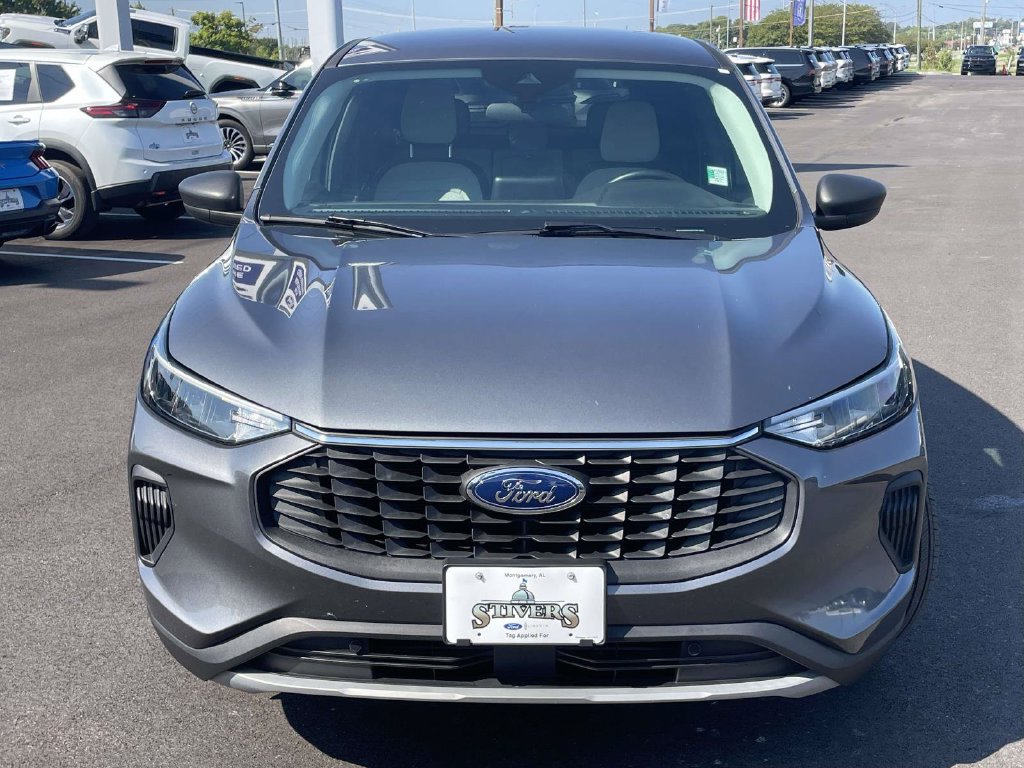 Certified 2024 Ford Escape Active w/ Cold Weather Package FWD image 8