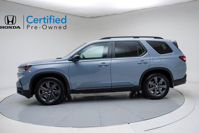Certified 2025 Honda Pilot Sport image 2
