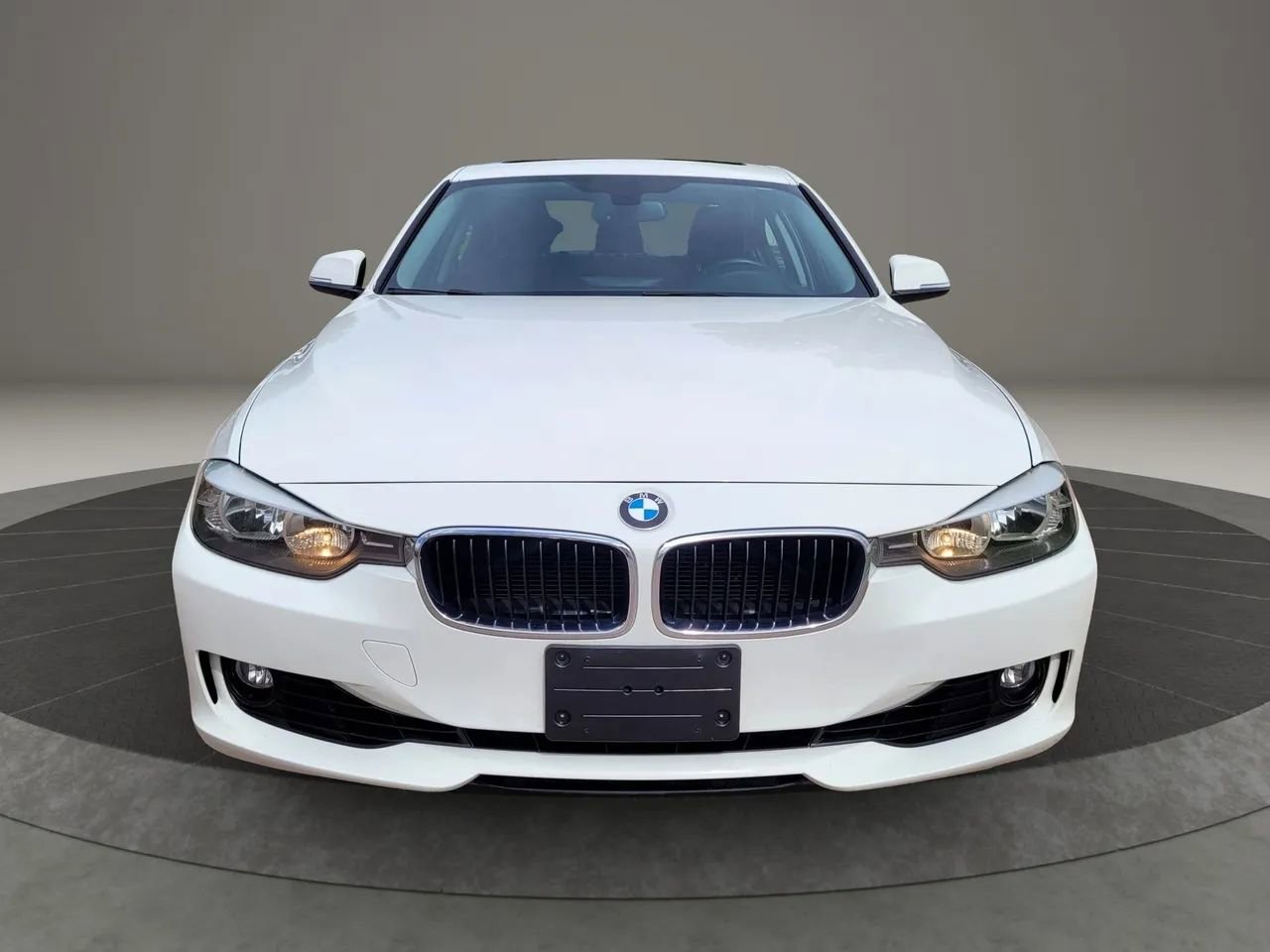 Used 2014 BMW 328i Sedan RWD image 2