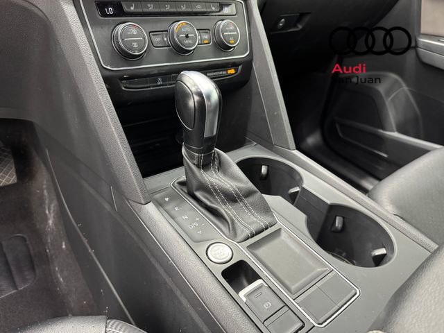 Used 2021 Volkswagen Atlas Cross Sport SE image 28