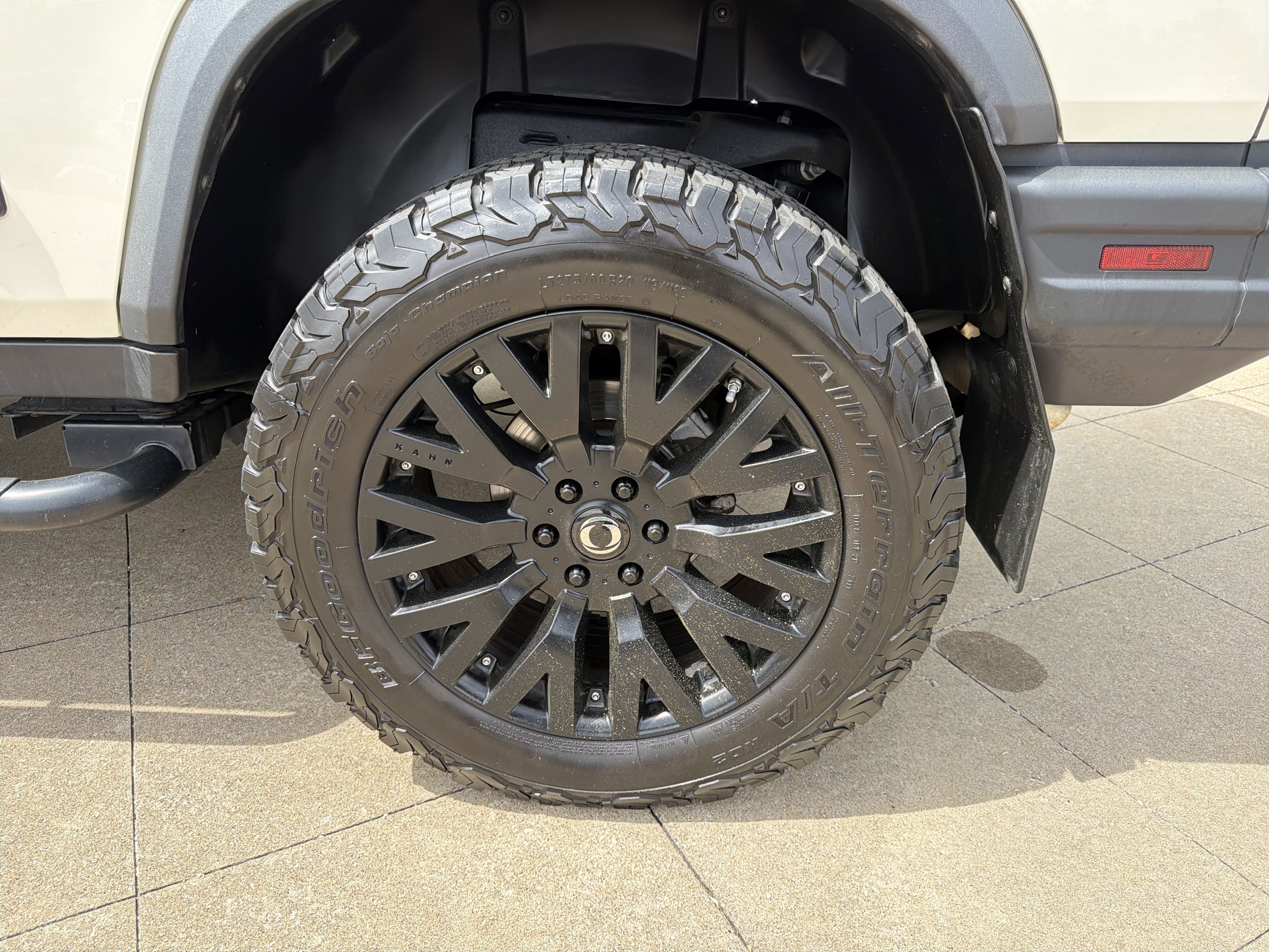 Used 2024 INEOS Grenadier Fieldmaster Edition image 19