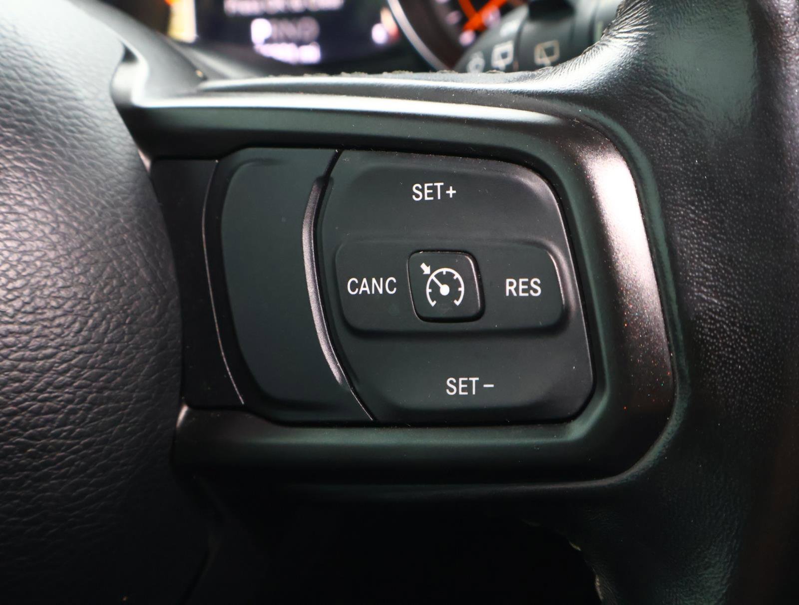 Used 2020 Jeep Wrangler Sport S image 20