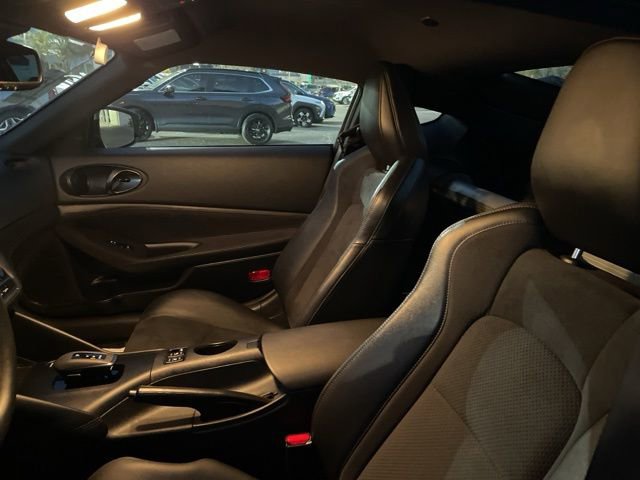 Used 2024 Nissan Z Performance w/ Floor Mat Package image 6