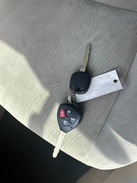 Used 2013 Toyota Corolla LE FWD image 15