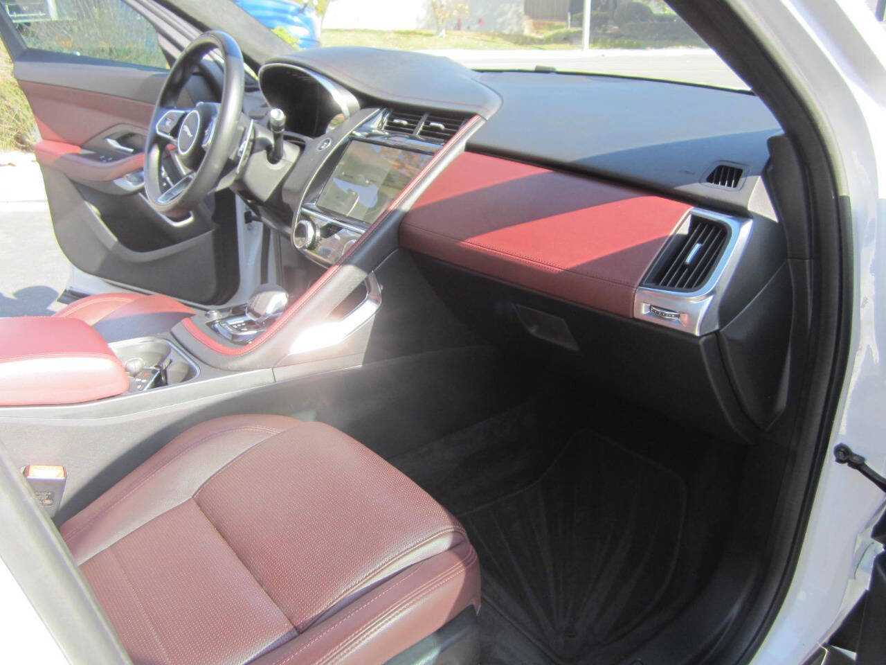 Used 2021 Jaguar E-PACE 300 Sport image 20