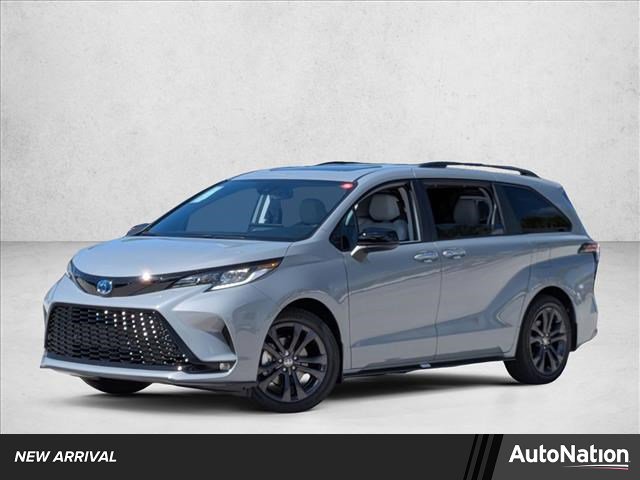New 2025 Toyota Sienna XSE