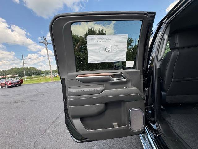 New 2025 GMC Sierra 2500 Denali w/ Denali Reserve Package image 37