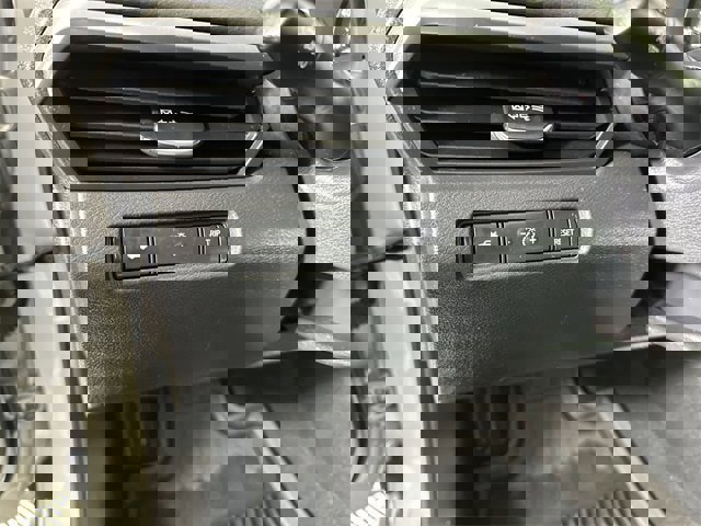 Used 2022 Nissan Altima 2.5 SV image 18