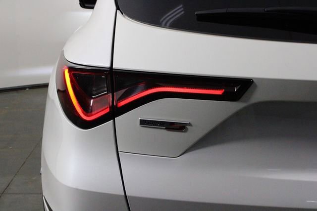 Used 2022 Acura MDX Type S image 46