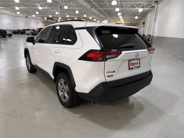 Used 2024 Toyota RAV4 XLE w/ Convenience Package FWD image 6