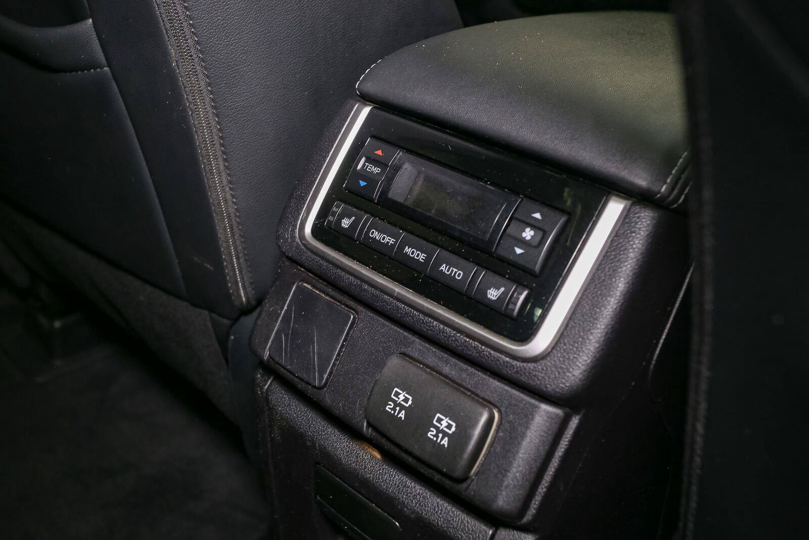 Used 2022 Subaru Ascent Limited w/ Technology Package AWD/4WD image 25