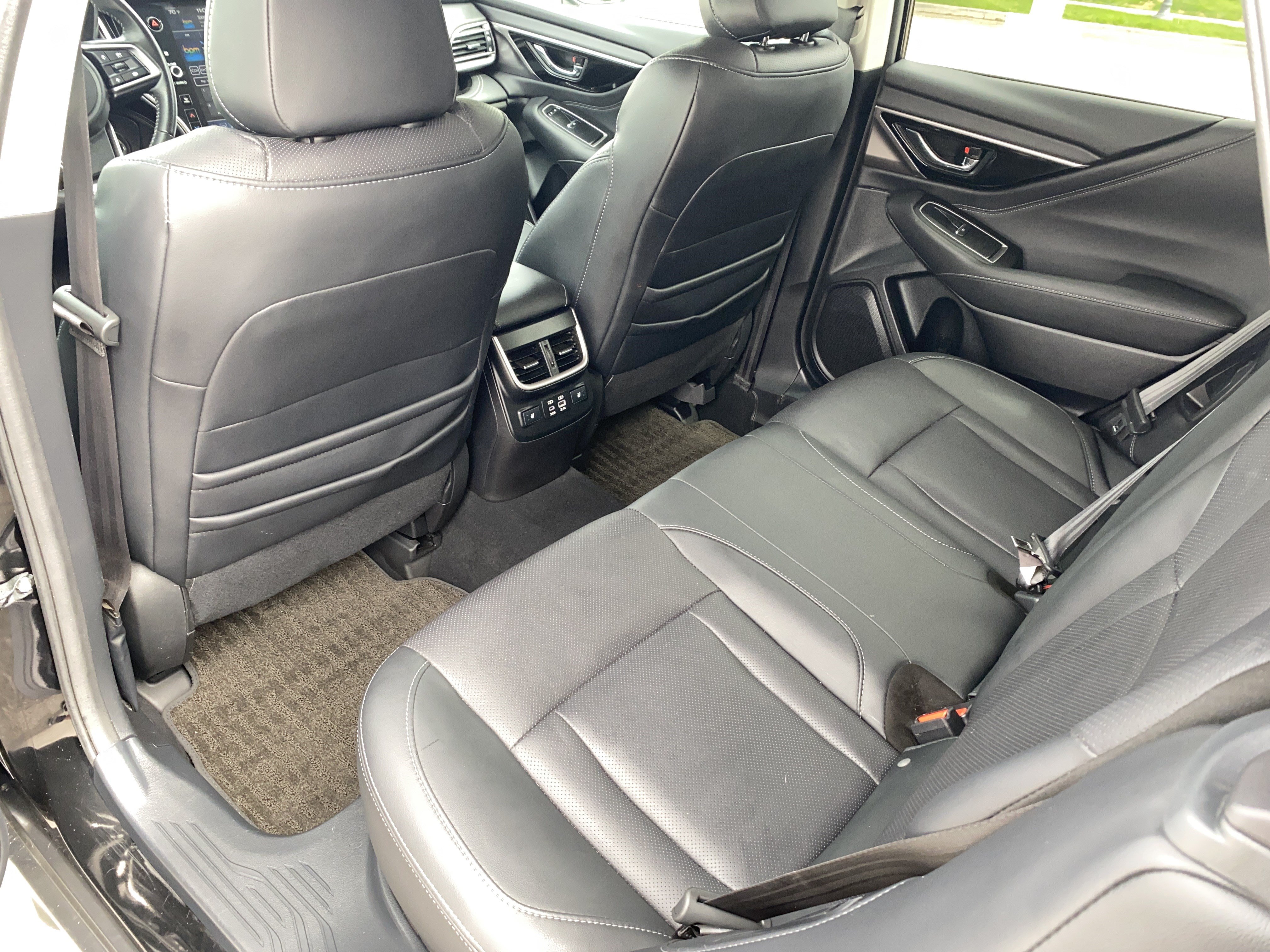 Certified 2024 Subaru Outback Limited AWD/4WD image 19