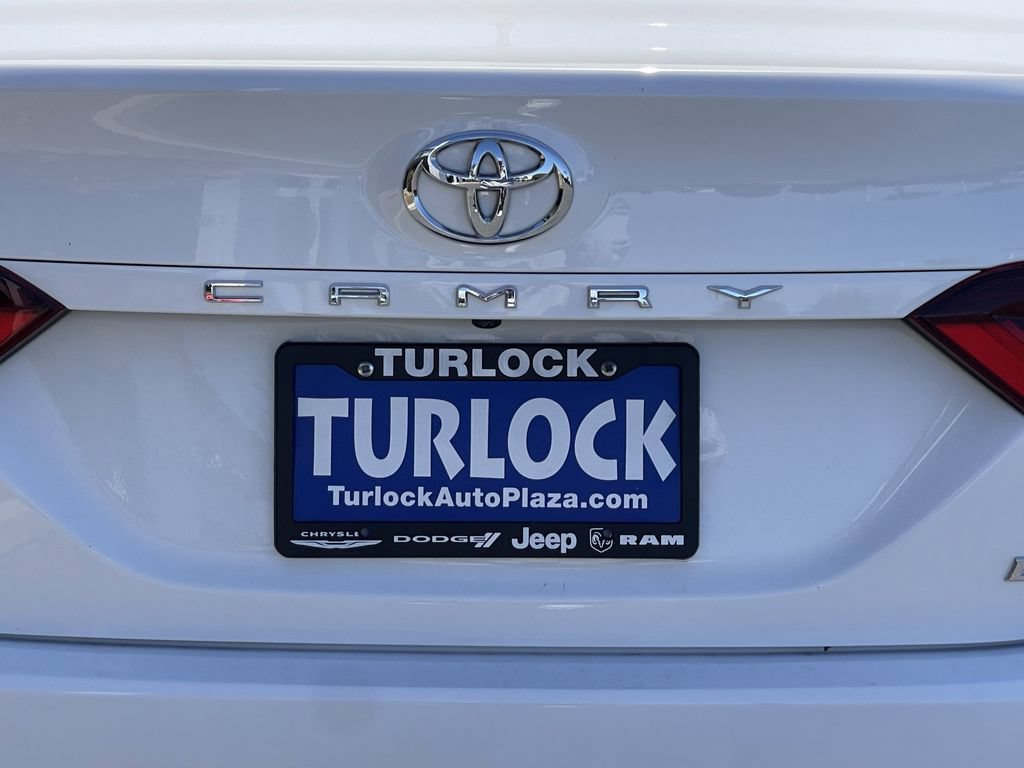 Used 2024 Toyota Camry LE FWD image 9