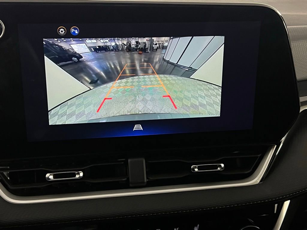 Used 2025 Chevrolet Equinox LT image 20