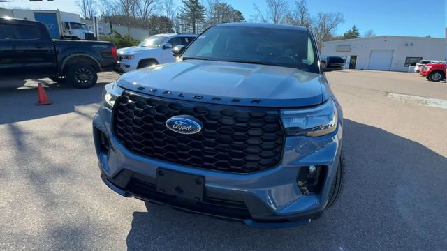 New 2026 Ford Explorer ST-Line AWD/4WD image 7