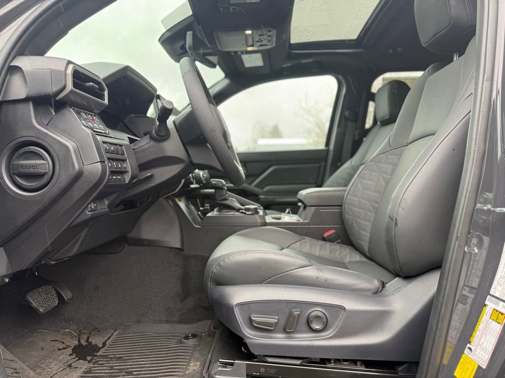 Used 2026 Toyota Tacoma TRD Off-Road w/ TRD Off Road Premium Package image 22