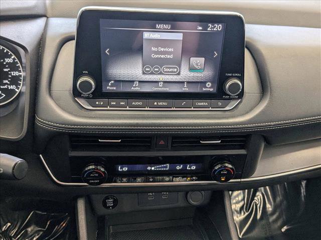 Used 2024 Nissan Rogue SV image 14