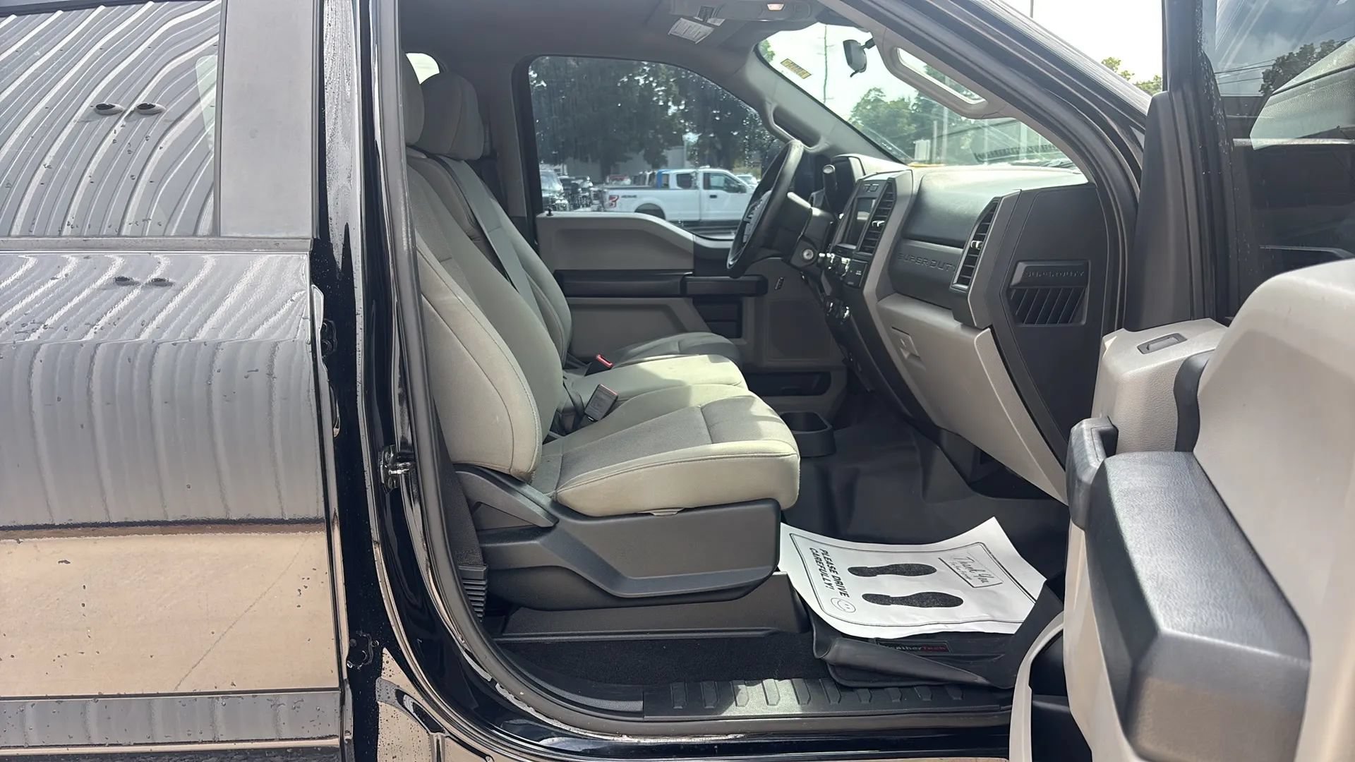 Used 2020 Ford F250 XL w/ STX Appearance Package AWD/4WD image 18