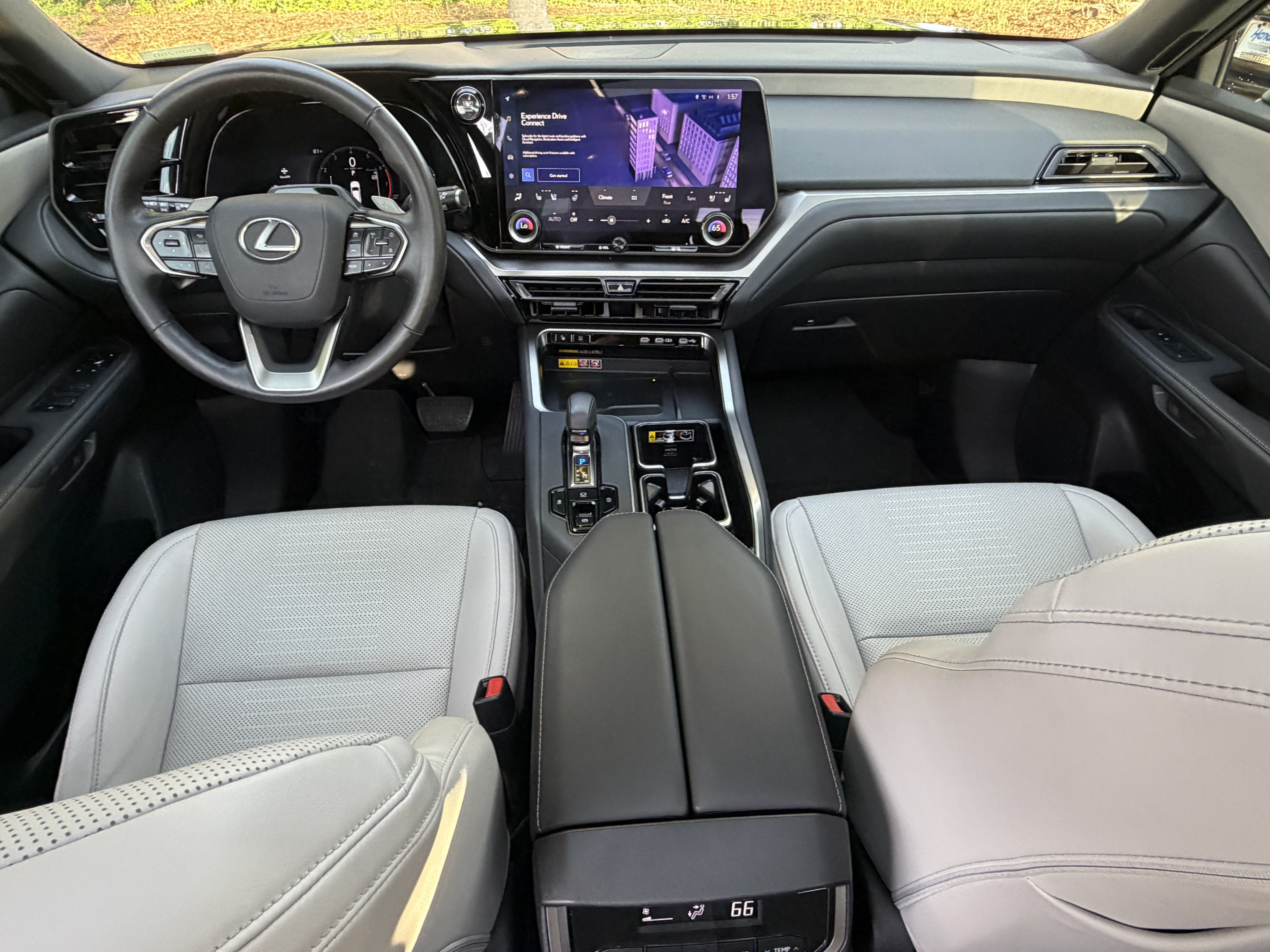 Certified 2025 Lexus TX 350 FWD w/ Technology Package image 29