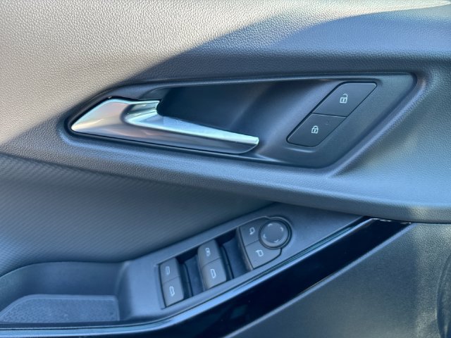 New 2027 Chevrolet Equinox LT FWD image 13