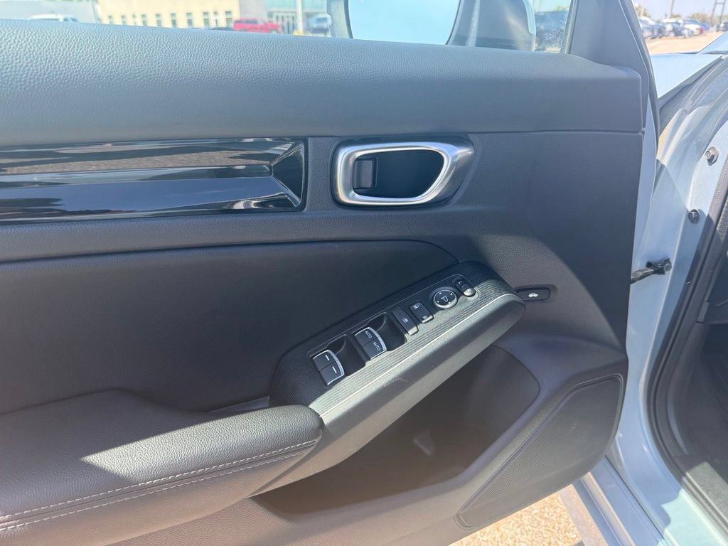 Used 2023 Honda Civic Touring image 24