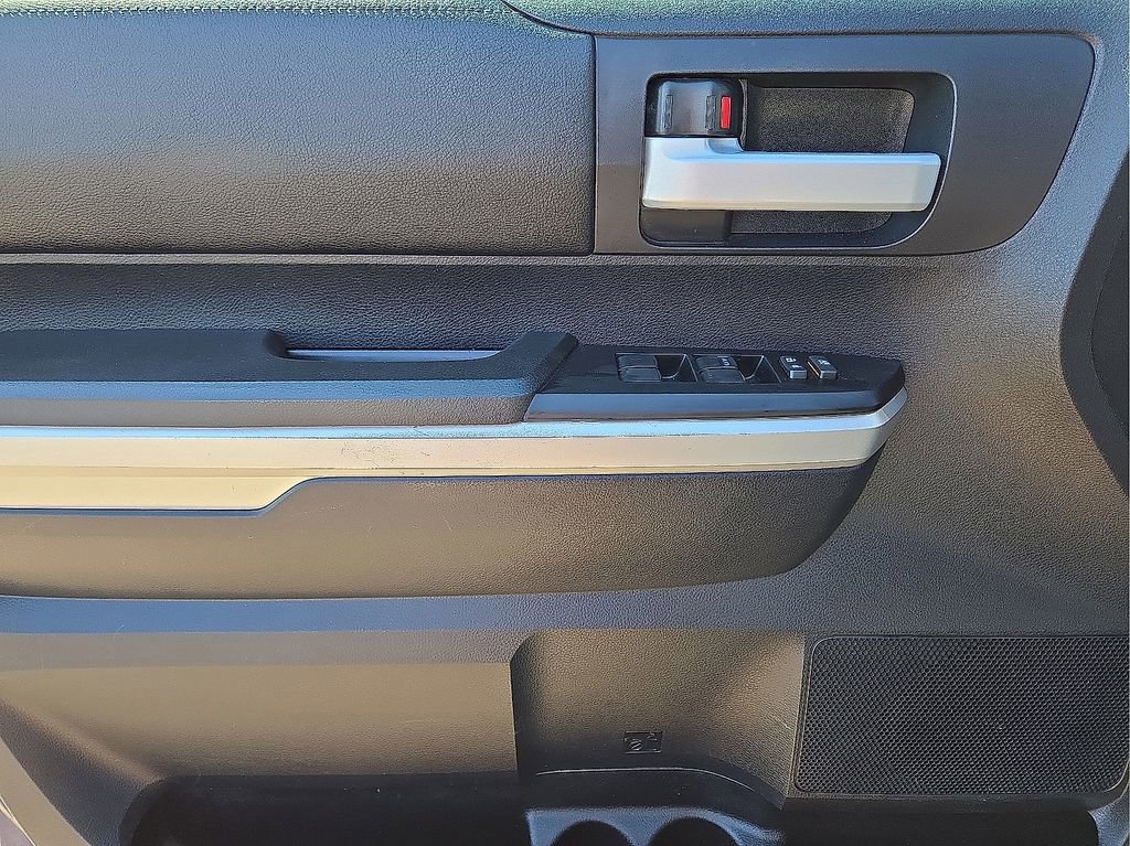 Used 2014 Toyota Tundra SR5 image 19