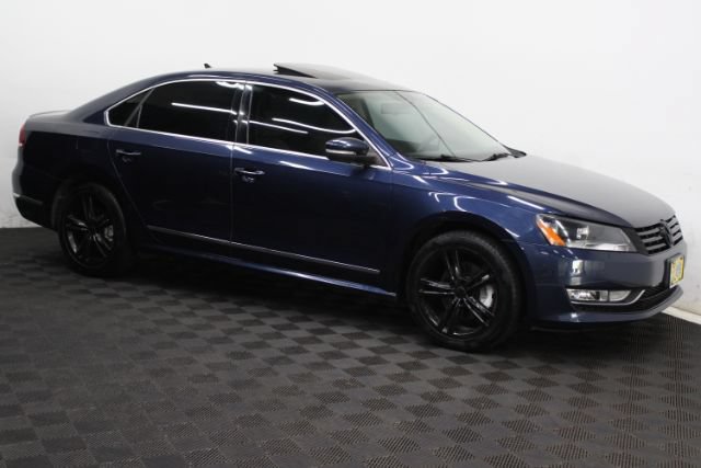 Used 2014 Volkswagen Passat TDI SEL Premium FWD image 3