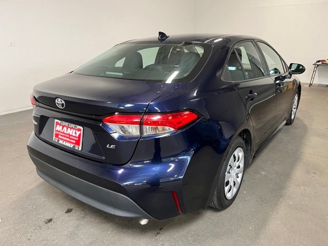 Used 2023 Toyota Corolla LE FWD image 3