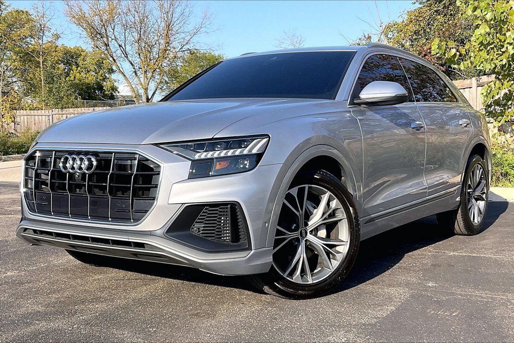 Used 2021 Audi Q8 Prestige w/ Prestige Package AWD/4WD image 2
