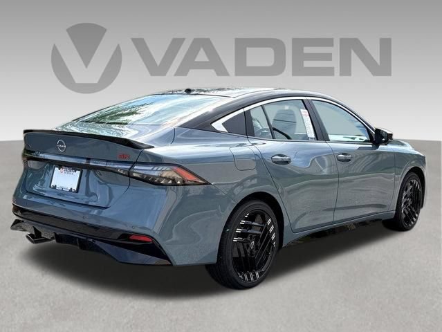 New 2026 Nissan Sentra SR w/ SR Premium Package FWD image 26