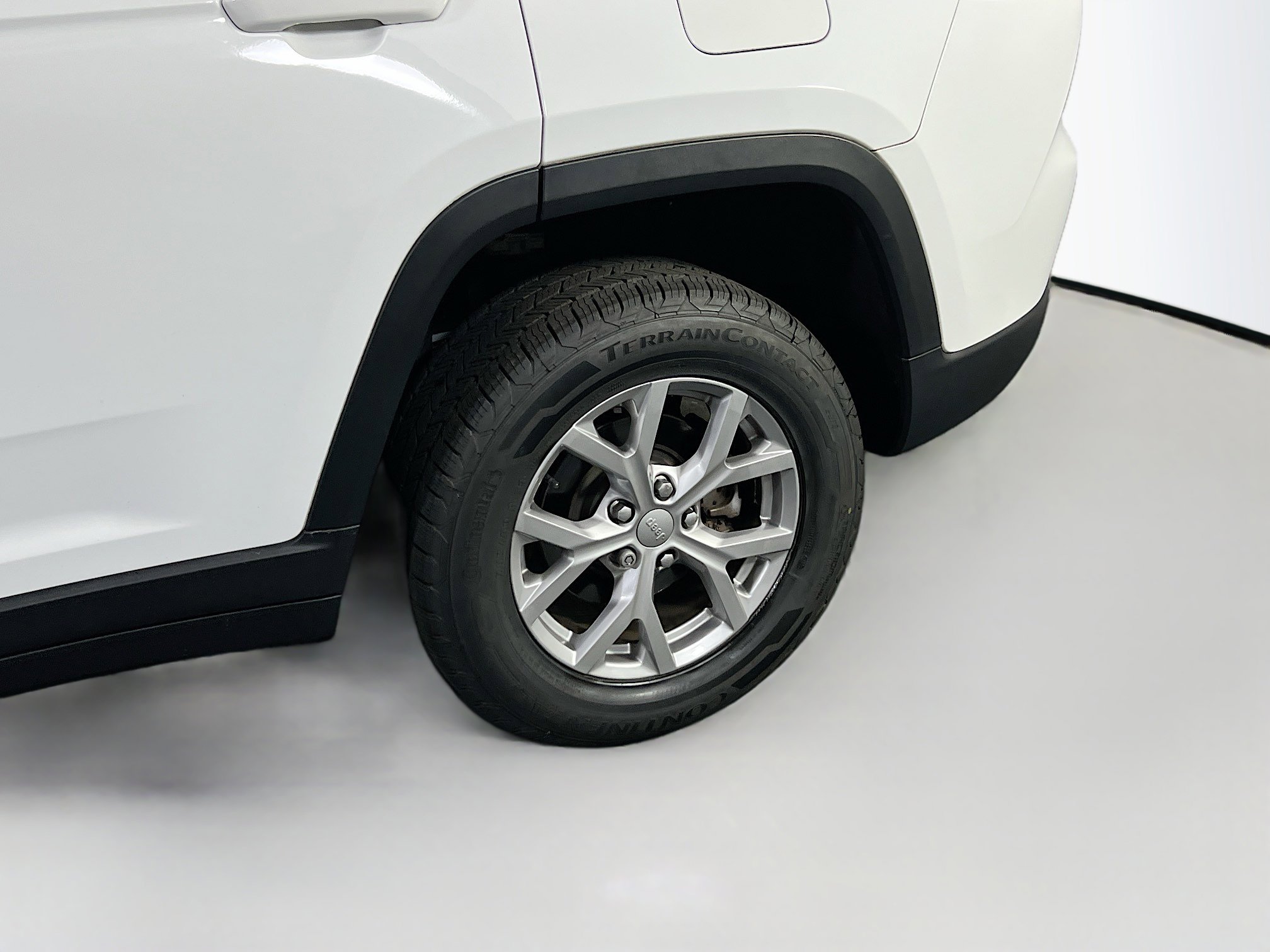 Used 2022 Jeep Grand Cherokee Limited AWD/4WD image 26