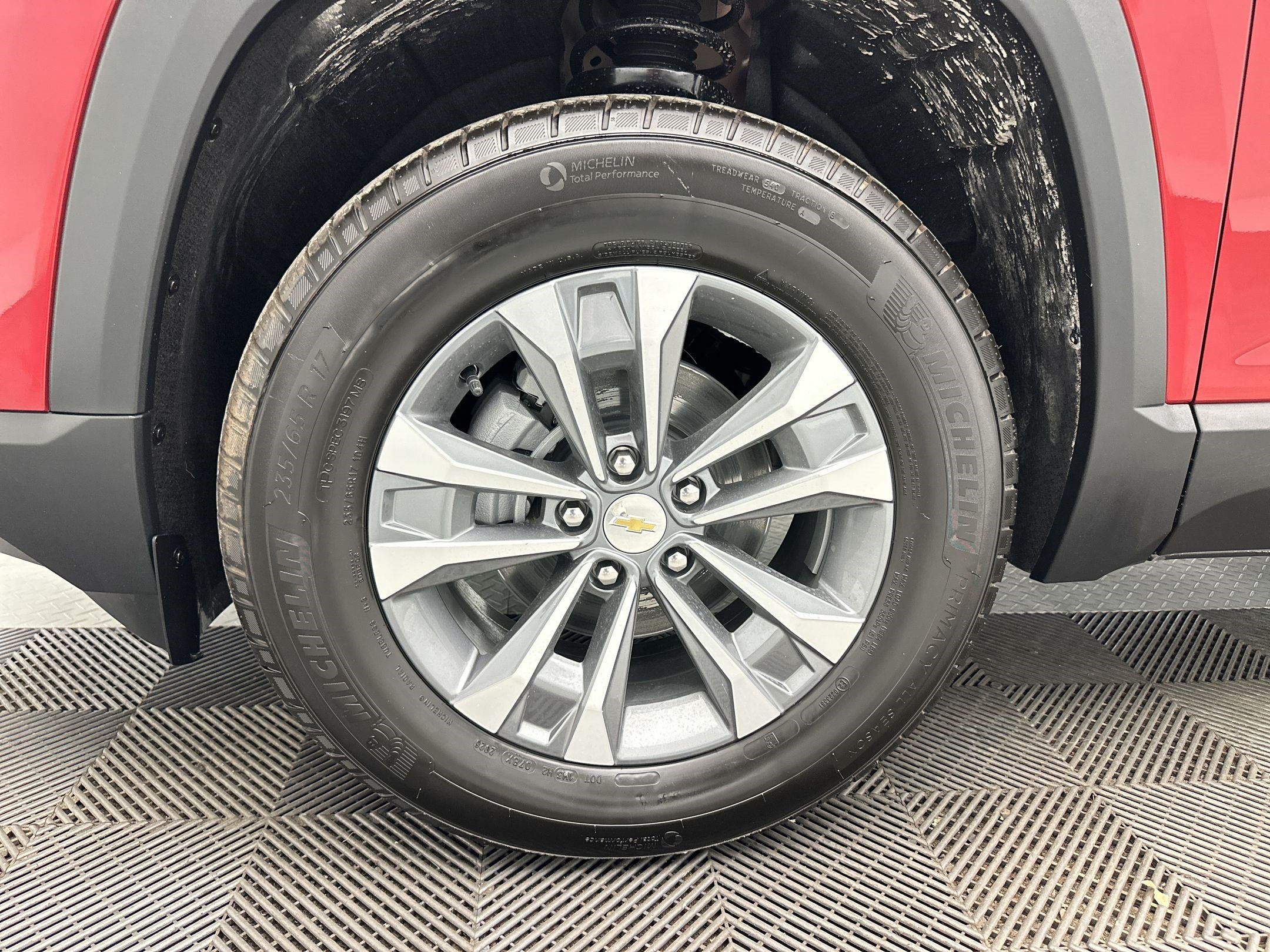 New 2027 Chevrolet Equinox LT AWD/4WD image 12