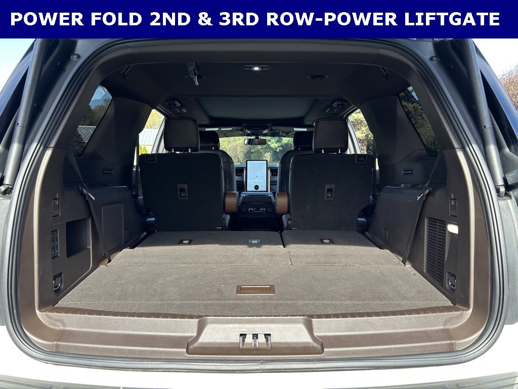 Used 2024 Ford Expedition King Ranch image 18