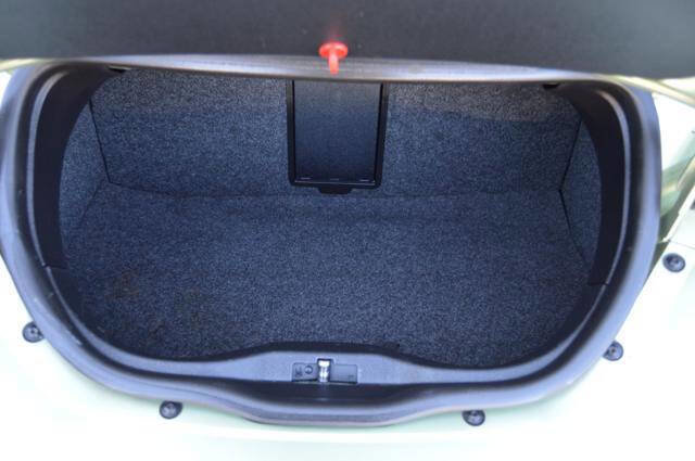 Used 2008 Volkswagen Beetle S image 31