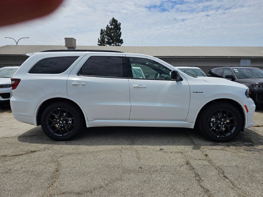 New 2026 Dodge Durango GT w/ Blacktop Package AWD/4WD image 4
