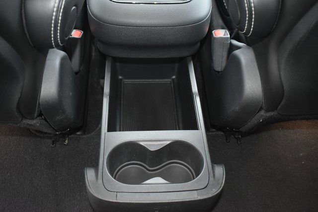 Used 2021 Chrysler Pacifica Limited w/ S Appearance Package FWD image 40