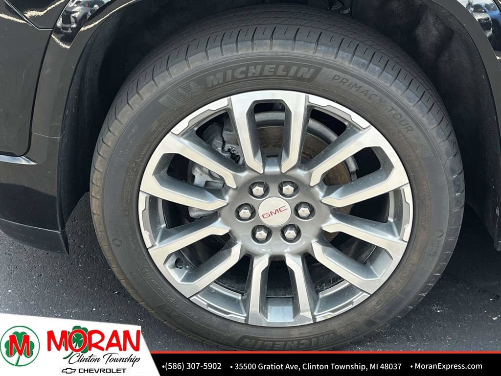 Certified 2022 GMC Acadia Denali w/ GMC Pro Grade Package AWD/4WD image 9