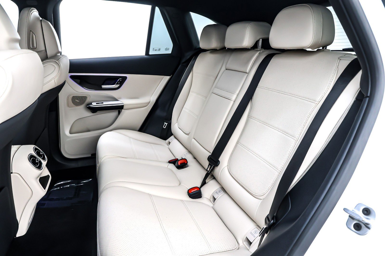 Certified 2025 Mercedes-Benz GLC 350e 4MATIC image 10