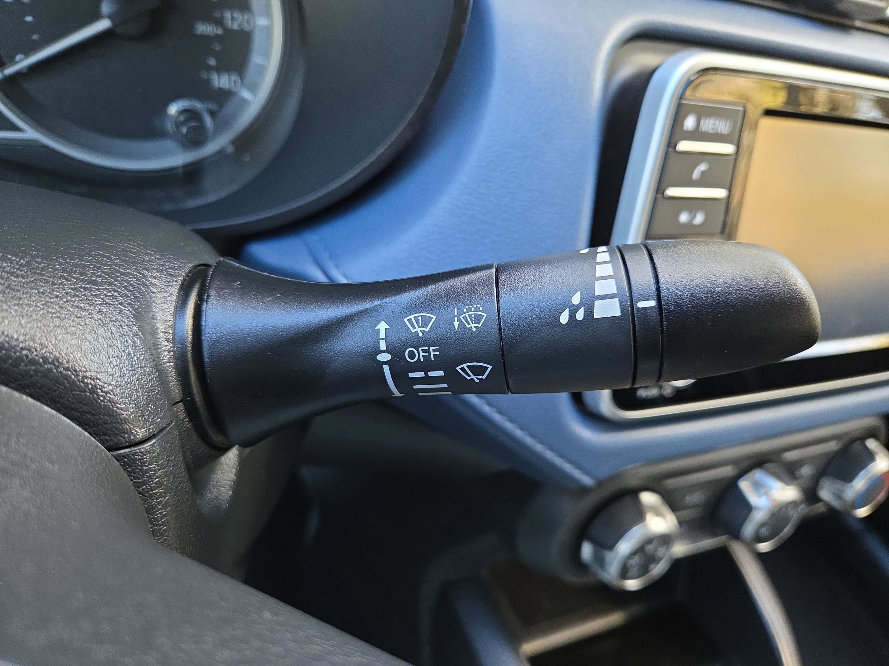 Used 2025 Nissan Versa SV image 15